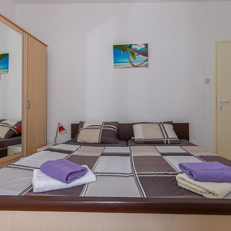 Apartmani Gabrijela Цриквеница Экстерьер фото