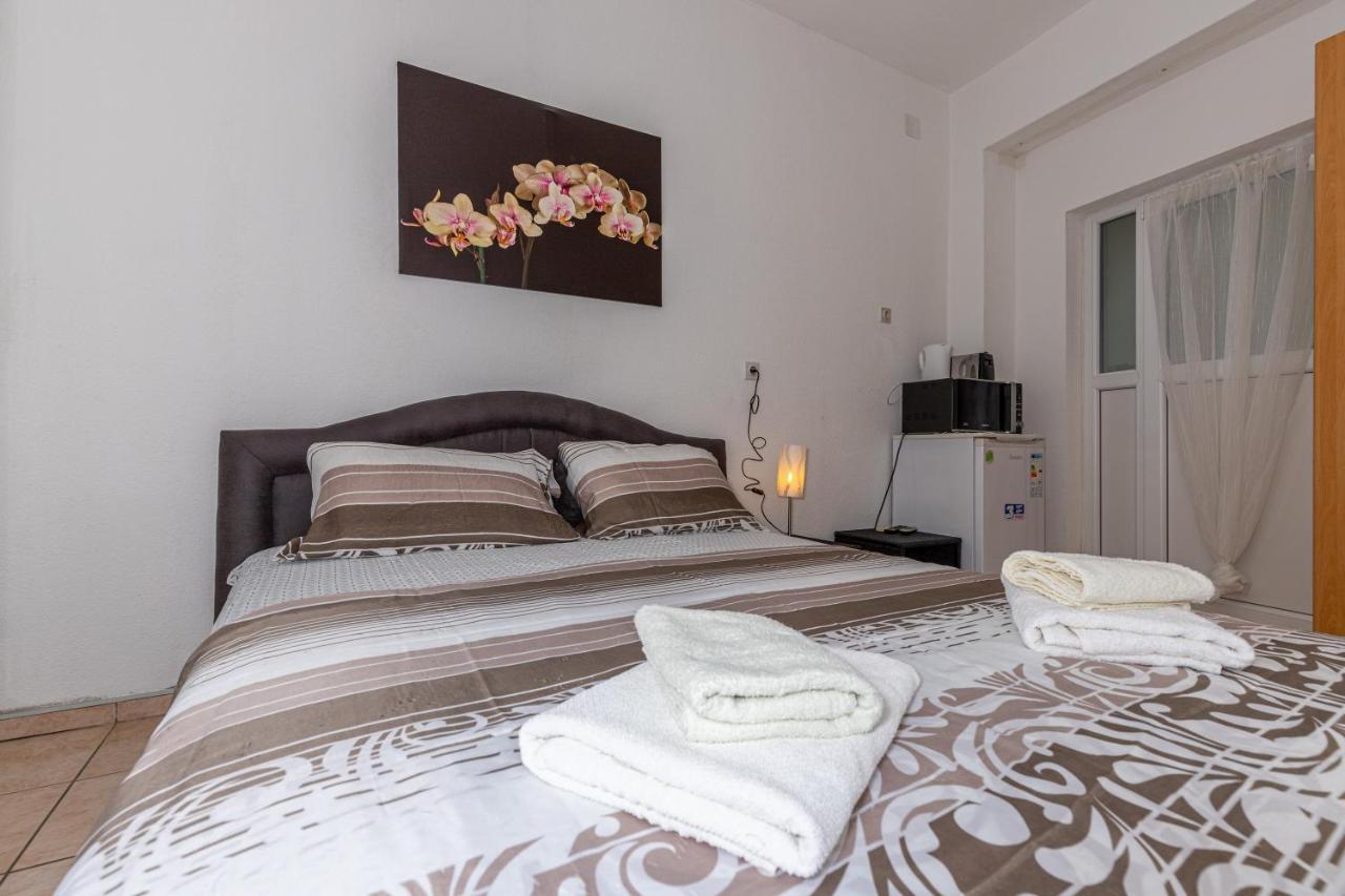 Apartmani Gabrijela Цриквеница Экстерьер фото
