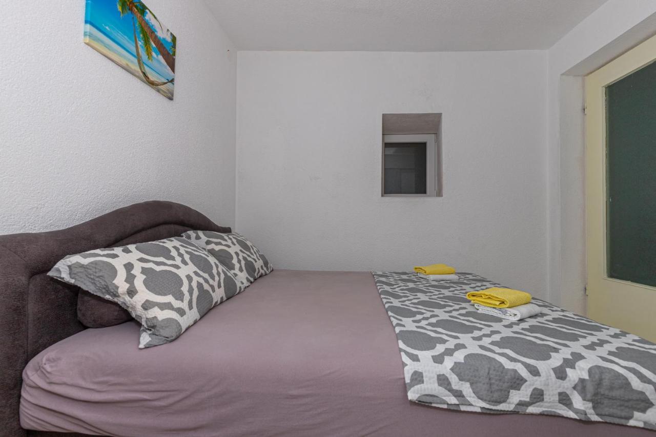 Apartmani Gabrijela Цриквеница Экстерьер фото