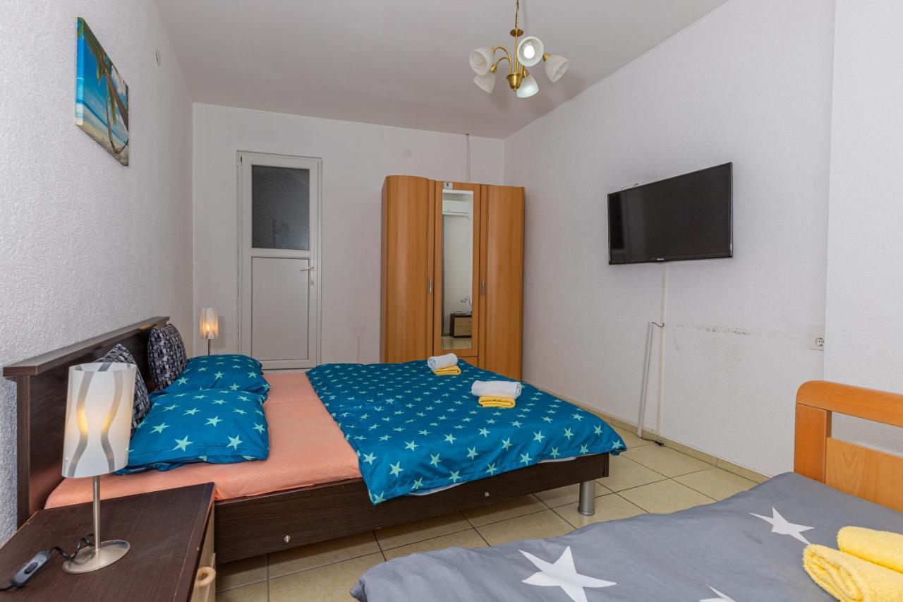 Apartmani Gabrijela Цриквеница Экстерьер фото