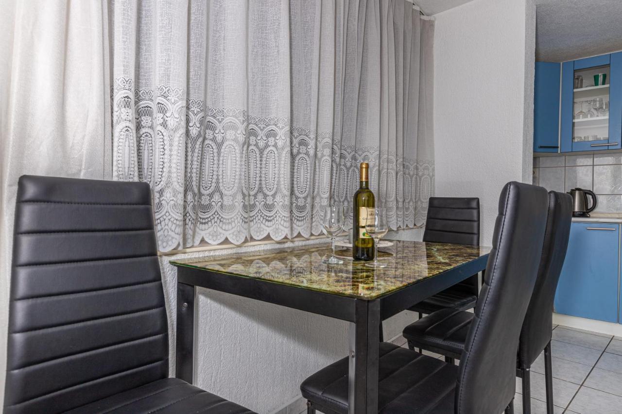 Apartmani Gabrijela Цриквеница Экстерьер фото