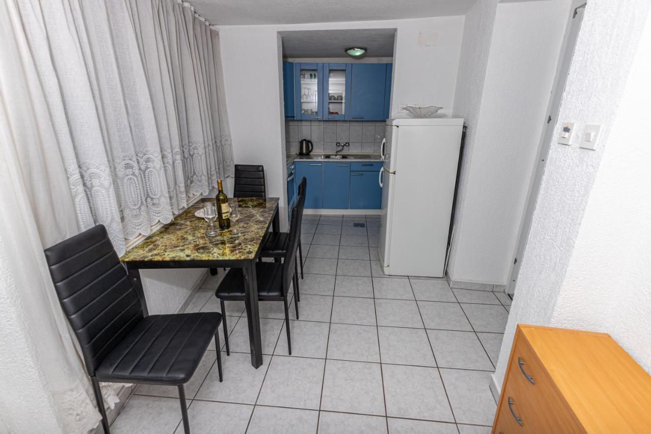 Apartmani Gabrijela Цриквеница Экстерьер фото