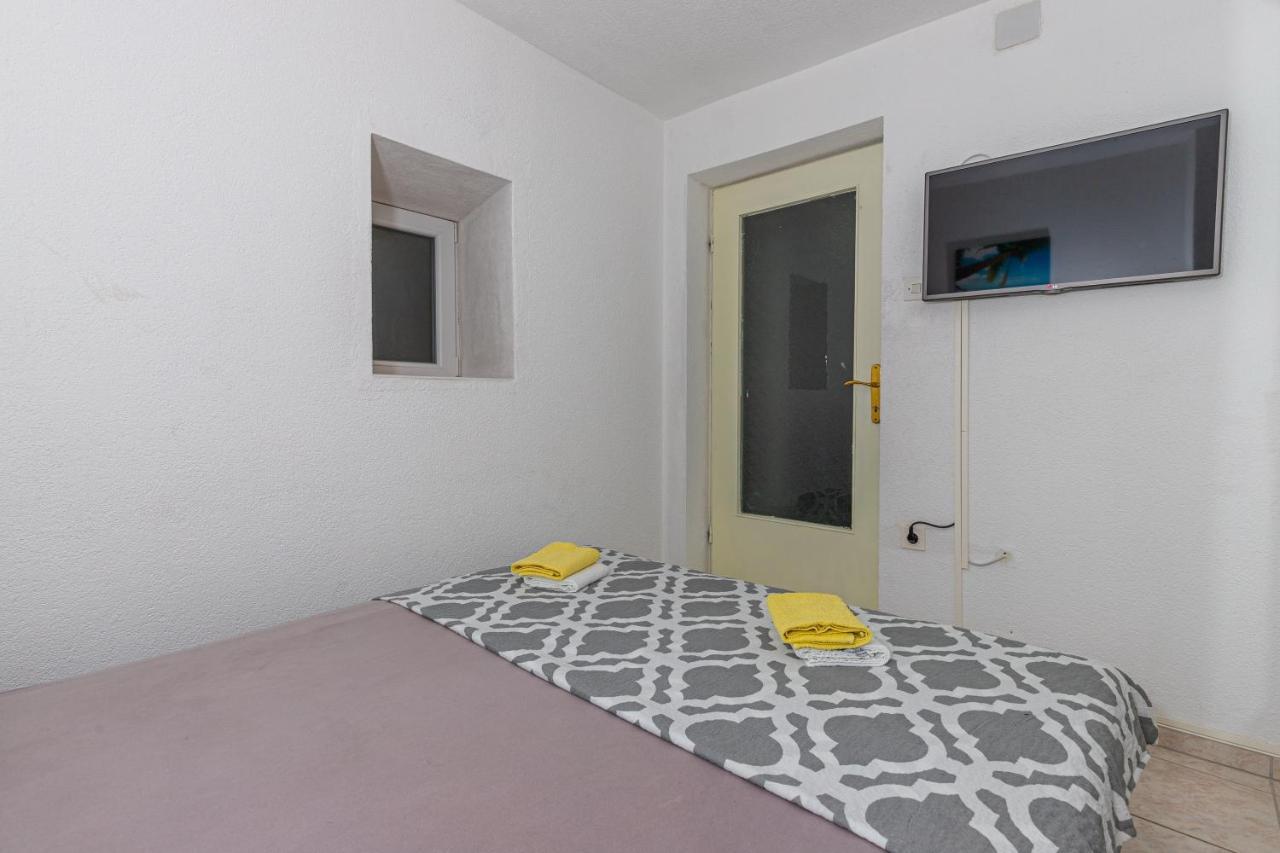 Apartmani Gabrijela Цриквеница Экстерьер фото
